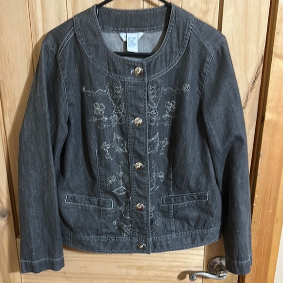 City Blues by Koret Denim Embroidered Jacket - Picture 1 of 5
